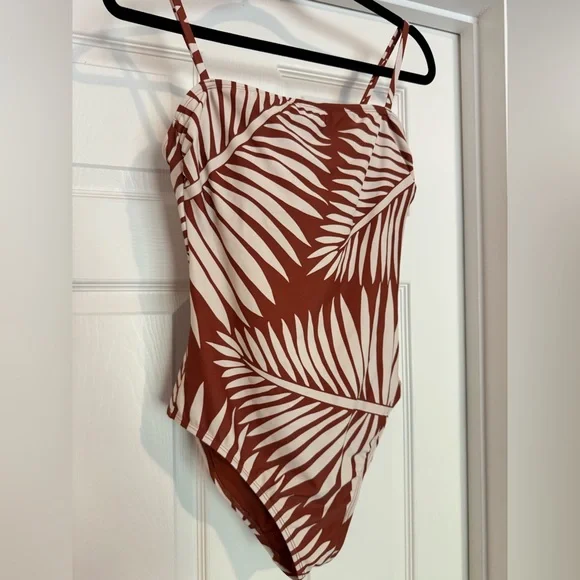 New With No Tag Swimsuit Shade & Shore Rust and White Striped Swimsuit - Picture 2 of 9